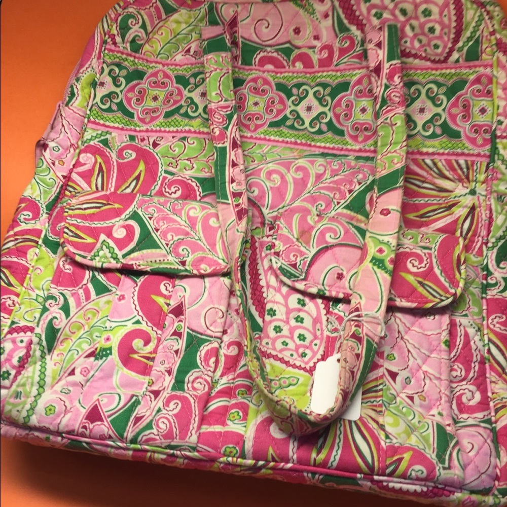 Vera Bradley pink floral pattern bag